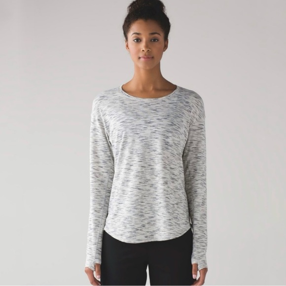 lululemon athletica Tops - Lululemon Lost In Pace Long Sleeve Top Tiger Space Dye Black White Womens Size 8